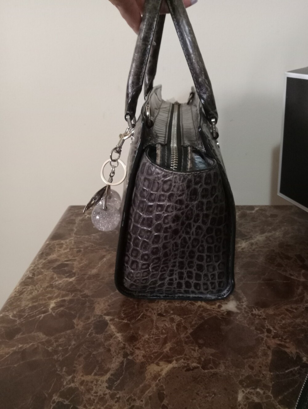 Michael Kors Grey Croc Embossed Leather Tote & Wallet Bundle  EUC - Picture 13 of 16